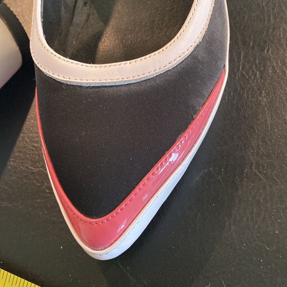 Shoes - Picture 6 of 6